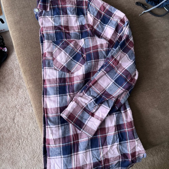 Ladies tops - Picture 14 of 15